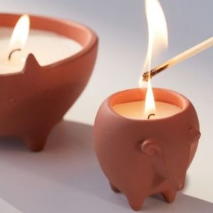 Urban Outfitters anteater mini candle